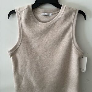 Dictionary Heather Oatmeal Sleeveless Top